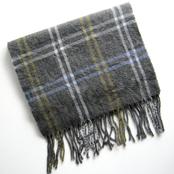 NWT Cejon Plaid Fringe Italian Soft Knit Scarf - Picture 2 of 3